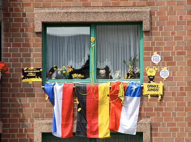 非洲雄狮无缘世界杯，曼联暗中得利